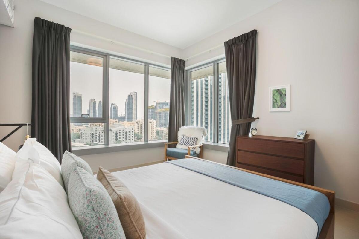 Apartment Spacious 1b With Balcony Overlooking Views